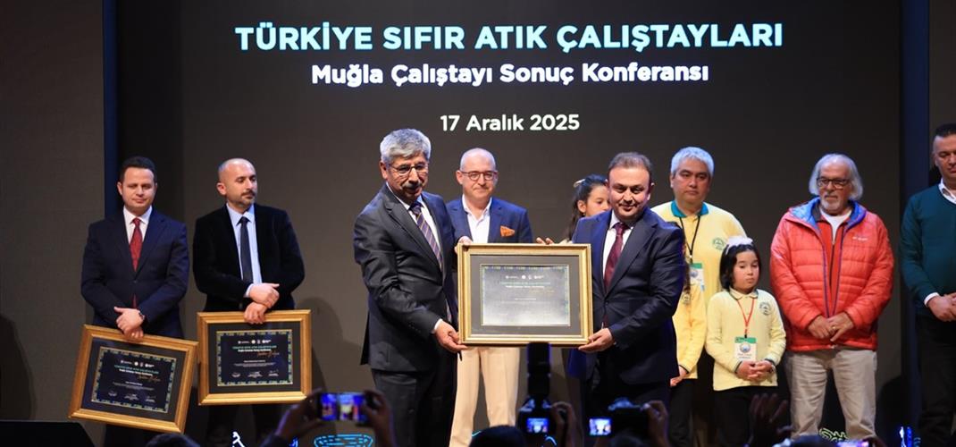 Muğla Tarım ve Orman Müdürlüğü’ne Sıfır Atık Çalışmalarına Katkı Plaketi